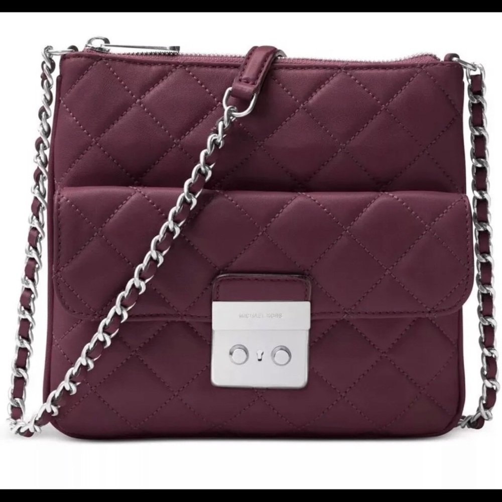 NEW MICHAEL KORS  Medium Sloan
Quilted- Crossbody